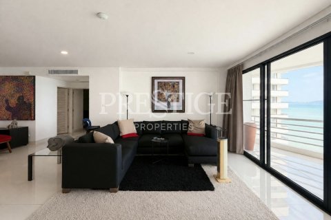 Condominio de 3 dormitorios en Pattaya, Tailandia № 202380 - foto 4