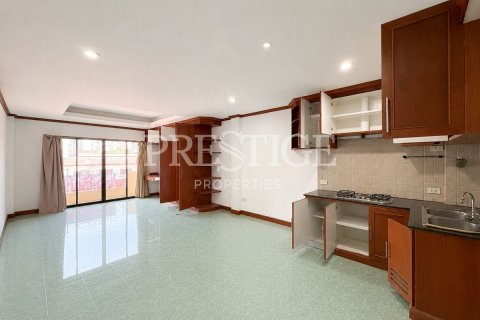 Local comercial 144 m2 en Pattaya, Tailandia № 202384 - foto 7