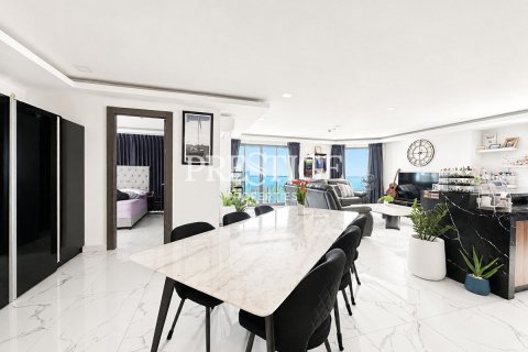 Condo in Pattaya, Thailand, 3 bedrooms  № 197563 - photo 4