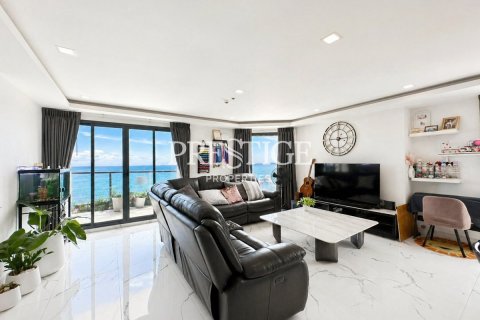 Condominio de 3 dormitorios en Pattaya, Tailandia № 197563