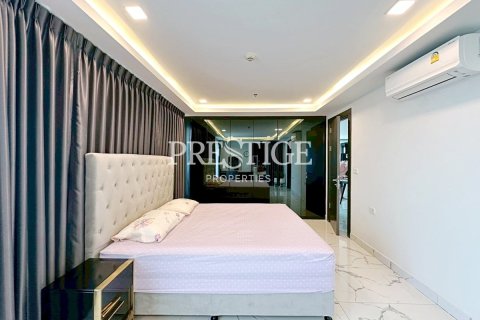 Condo in Pattaya, Thailand, 3 bedrooms  № 197563 - photo 11