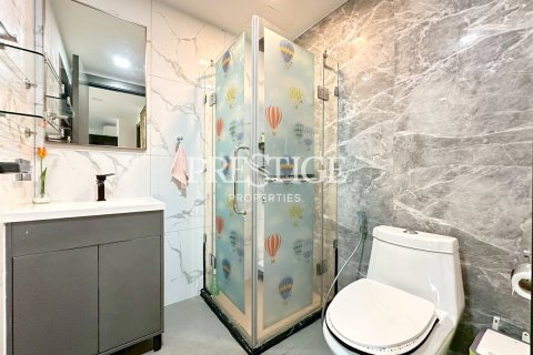 Condo in Pattaya, Thailand, 3 bedrooms  № 197563 - photo 17