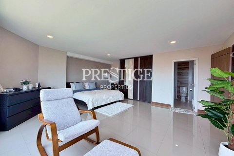 Condo à Pattaya, Thaïlande, 2 chambres № 197562 - photo 10