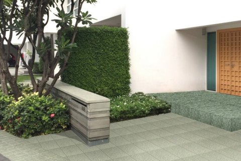 Casa de 4 dormitorios en Bangkok, Tailandia № 180952 - foto 12