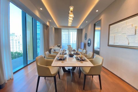 Condo in Bangkok, Thailand, 2 bedrooms  № 180953