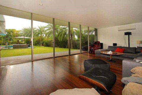 Casa de 6 dormitorios en Bangkok, Tailandia № 180948 - foto 6