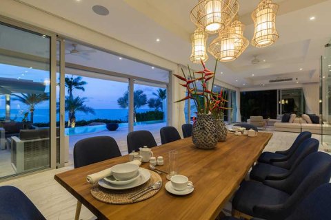Casa de 5 dormitorios en Ko Samui, Tailandia № 180947 - foto 25