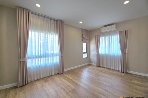 บ้านในกรุงเทพฯ, ประเทศไทย 4 ห้องนอน № 202375 - รูปถ่าย 2