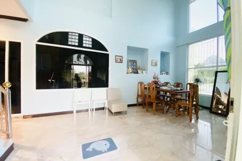 Chalet de 6 dormitorios en Hua Hin, Tailandia № 139928 - foto 8