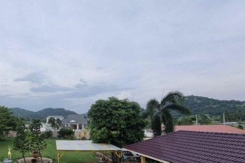 Chalet de 6 dormitorios en Hua Hin, Tailandia № 139928 - foto 18