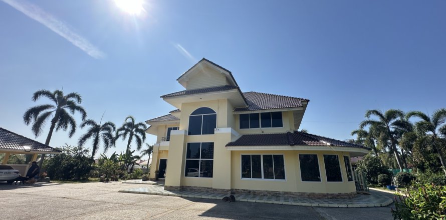 Chalet de 6 dormitorios en Hua Hin, Tailandia № 139928
