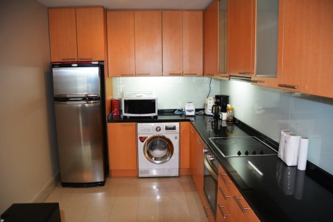Condominio de 2 dormitorios en Bangkok, Tailandia № 66899 - foto 10