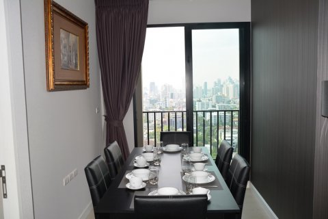 Condominio de 3 dormitorios en Bangkok, Tailandia № 66904 - foto 8