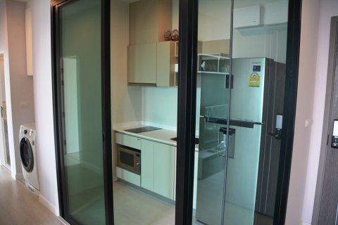 Condominio de 3 dormitorios en Bangkok, Tailandia № 66904 - foto 11