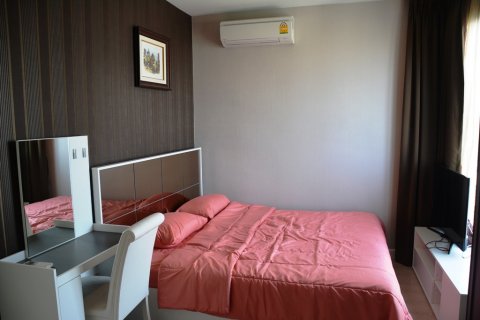 Condominio de 3 dormitorios en Bangkok, Tailandia № 66904 - foto 15