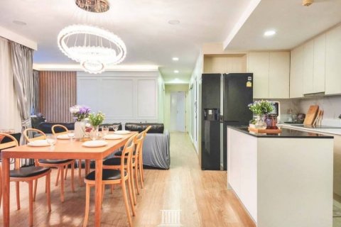 Condo à Bangkok, Thaïlande, 3 chambres  № 133827 - photo 2