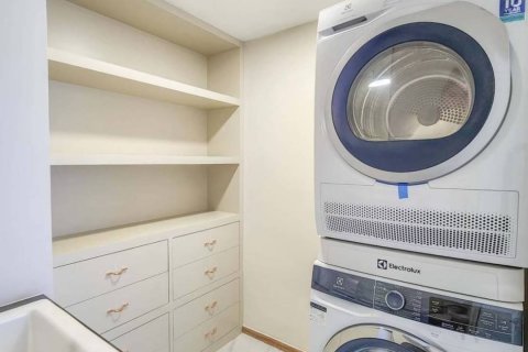 Condo à Bangkok, Thaïlande, 3 chambres  № 133827 - photo 18