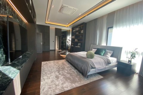 Chalet de 4 dormitorios en Bangkok, Tailandia № 133826 - foto 11