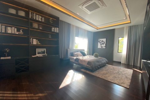 Chalet de 4 dormitorios en Bangkok, Tailandia № 133826 - foto 10