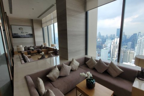 Condominio de 2 dormitorios en Khlong Toei, Bangkok, Tailandia № 133821 - foto 25