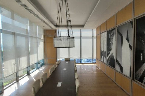 Condominio de 2 dormitorios en Khlong Toei, Bangkok, Tailandia № 133821 - foto 28