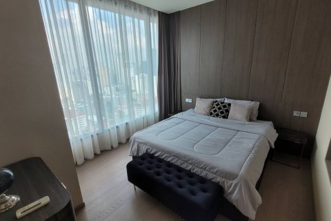 Condominio de 2 dormitorios en Khlong Toei, Bangkok, Tailandia № 133821 - foto 13