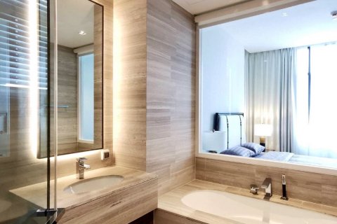 Condominio de 2 dormitorios en Watthana, Bangkok, Tailandia № 133825 - foto 6