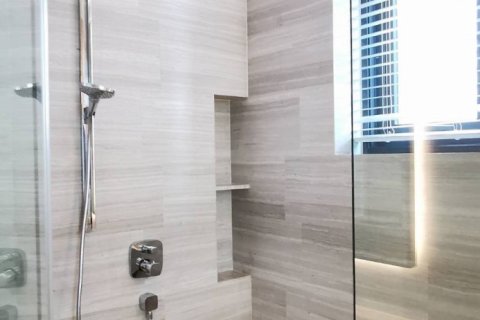Condominio de 2 dormitorios en Watthana, Bangkok, Tailandia № 133825 - foto 7