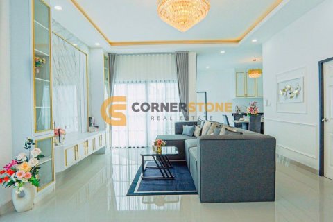 Estudio en Pattaya, Tailandia № 160967 - foto 4