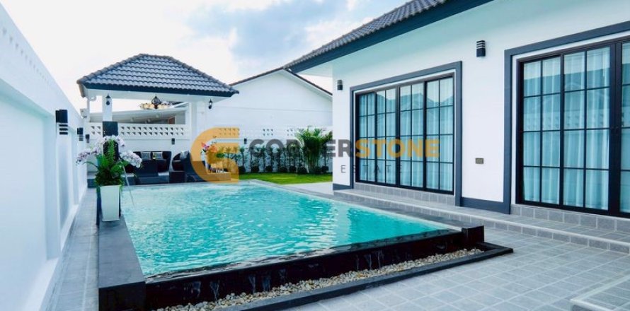 Estudio en Pattaya, Tailandia № 160967