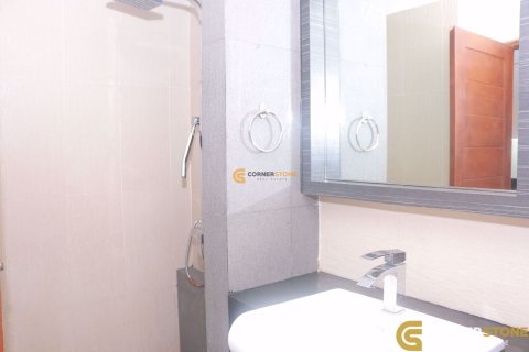Condominio de 1 dormitorio en Chonburi, Tailandia № 205013 - foto 15