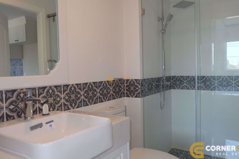 Estudio en el condominio en Jomtien Beach, Pattaya, Tailandia № 205012 - foto 12