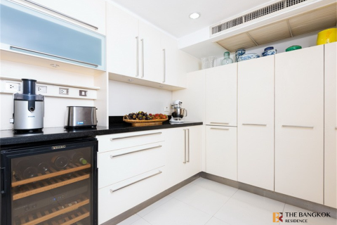 Condominio de 3 dormitorios en Bangkok, Tailandia № 186711 - foto 8