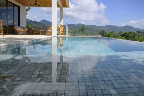 Villa in Surat Thani, Thailand 8 bedrooms № 170689 - photo 28