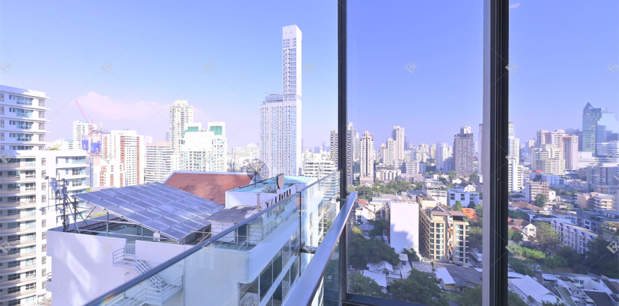 Condominio de 2 dormitorios en Bangkok, Tailandia № 187778
