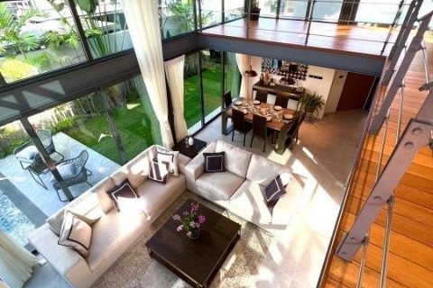Villa in Phuket, Thailand 3 bedrooms № 141813 - photo 9