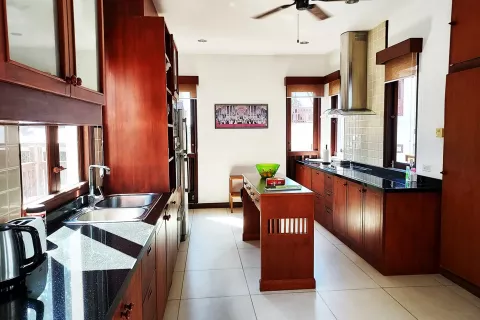 Chalet de 3 dormitorios en Klaeng, Tailandia № 140137 - foto 18