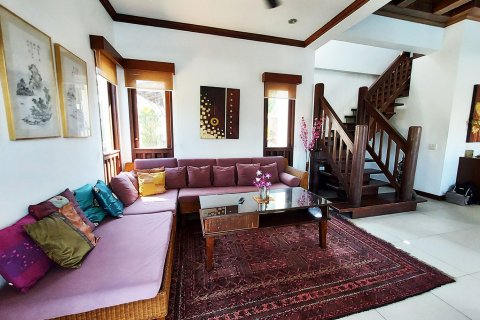 Chalet de 3 dormitorios en Klaeng, Tailandia № 140137 - foto 8