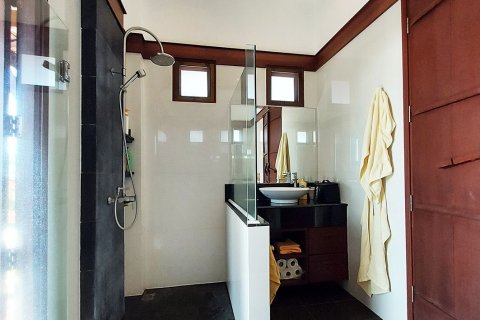 Chalet de 3 dormitorios en Klaeng, Tailandia № 140137 - foto 26