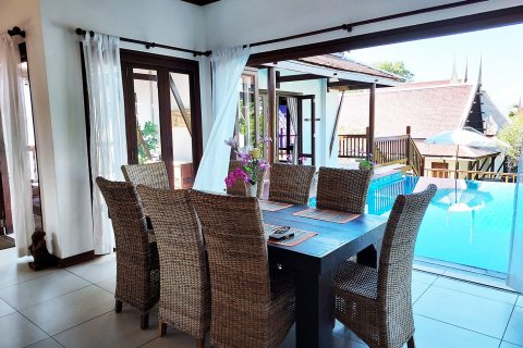 Chalet de 3 dormitorios en Klaeng, Tailandia № 140137 - foto 12