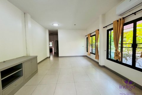 Casa de 3 dormitorios en San Sai, Tailandia № 205562 - foto 3