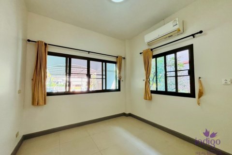 Casa de 3 dormitorios en San Sai, Tailandia № 205562 - foto 6