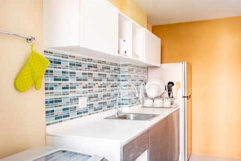 Condominio de 1 dormitorio en Chiang Mai, Tailandia № 205566 - foto 7