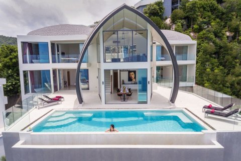 Casa de 6 dormitorios en Ko Samui, Tailandia № 180895
