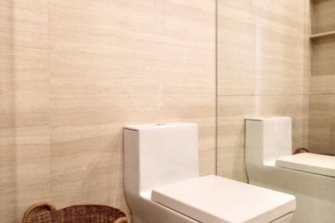 Condominio de 2 dormitorios en Bangkok, Tailandia № 180891 - foto 16