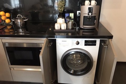 Condominio de 2 dormitorios en Bangkok, Tailandia № 180891 - foto 6