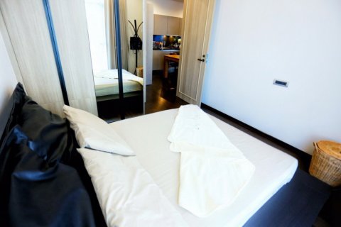 Condominio de 2 dormitorios en Bangkok, Tailandia № 180891 - foto 14