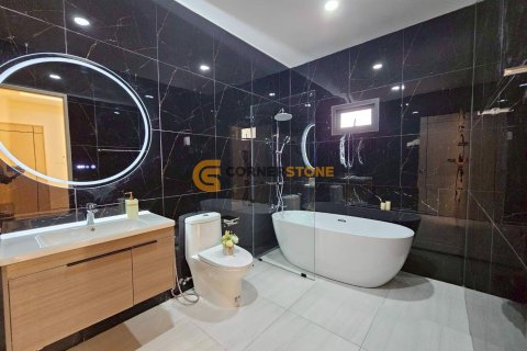 Estudio en Pattaya, Tailandia № 163740 - foto 11