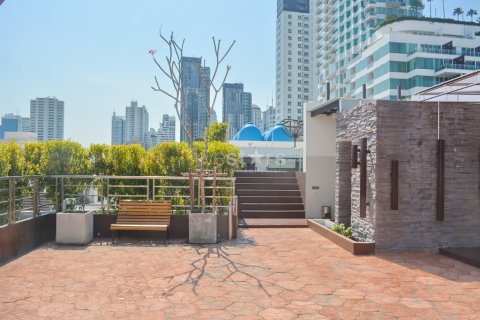 Condominio de 2 dormitorios en Bangkok, Tailandia № 67173 - foto 10