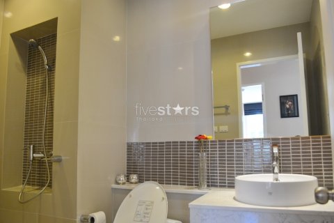 Condominio de 2 dormitorios en Bangkok, Tailandia № 67174 - foto 10